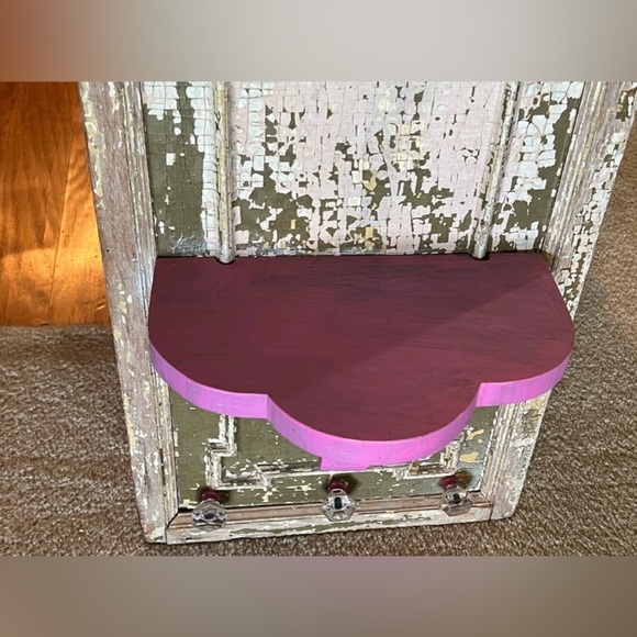 Antique Wall Shelf - Picture 4 of 9